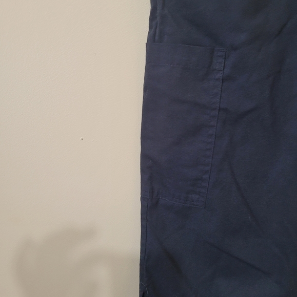 Capri Scrub Set Medium - Picture 3 of 7